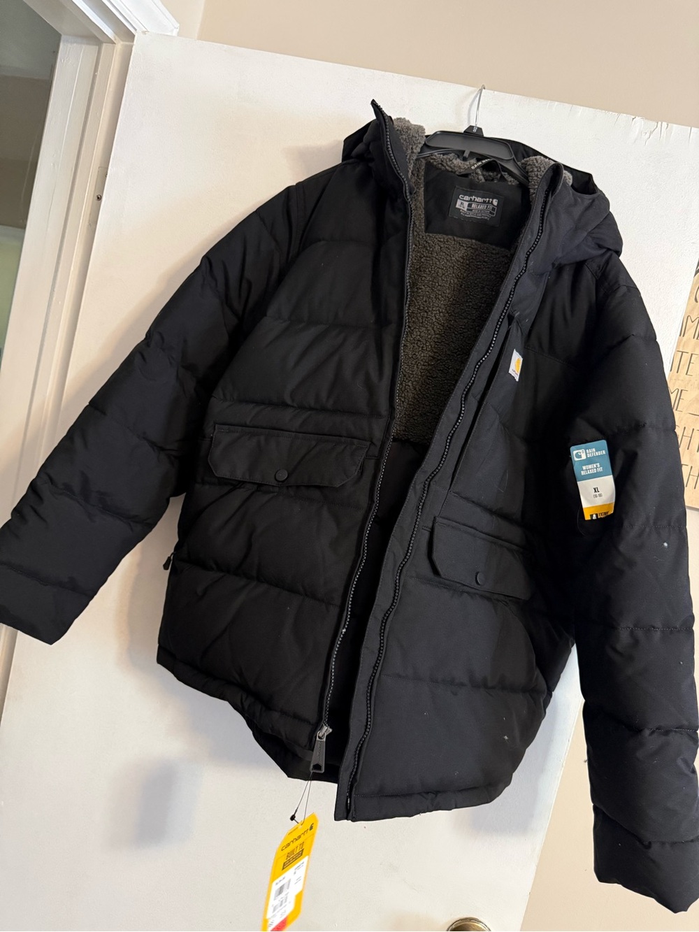 Carhartt bnwt women’s jacket
